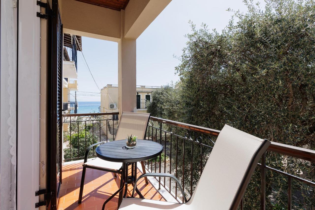 The Island Life Apartments By Konnect, Ipsos Beach Εξωτερικό φωτογραφία